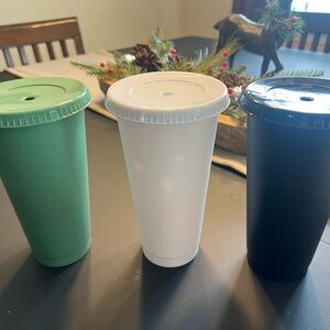 Set of Three Reusable Tumblers - Green, White, and Black